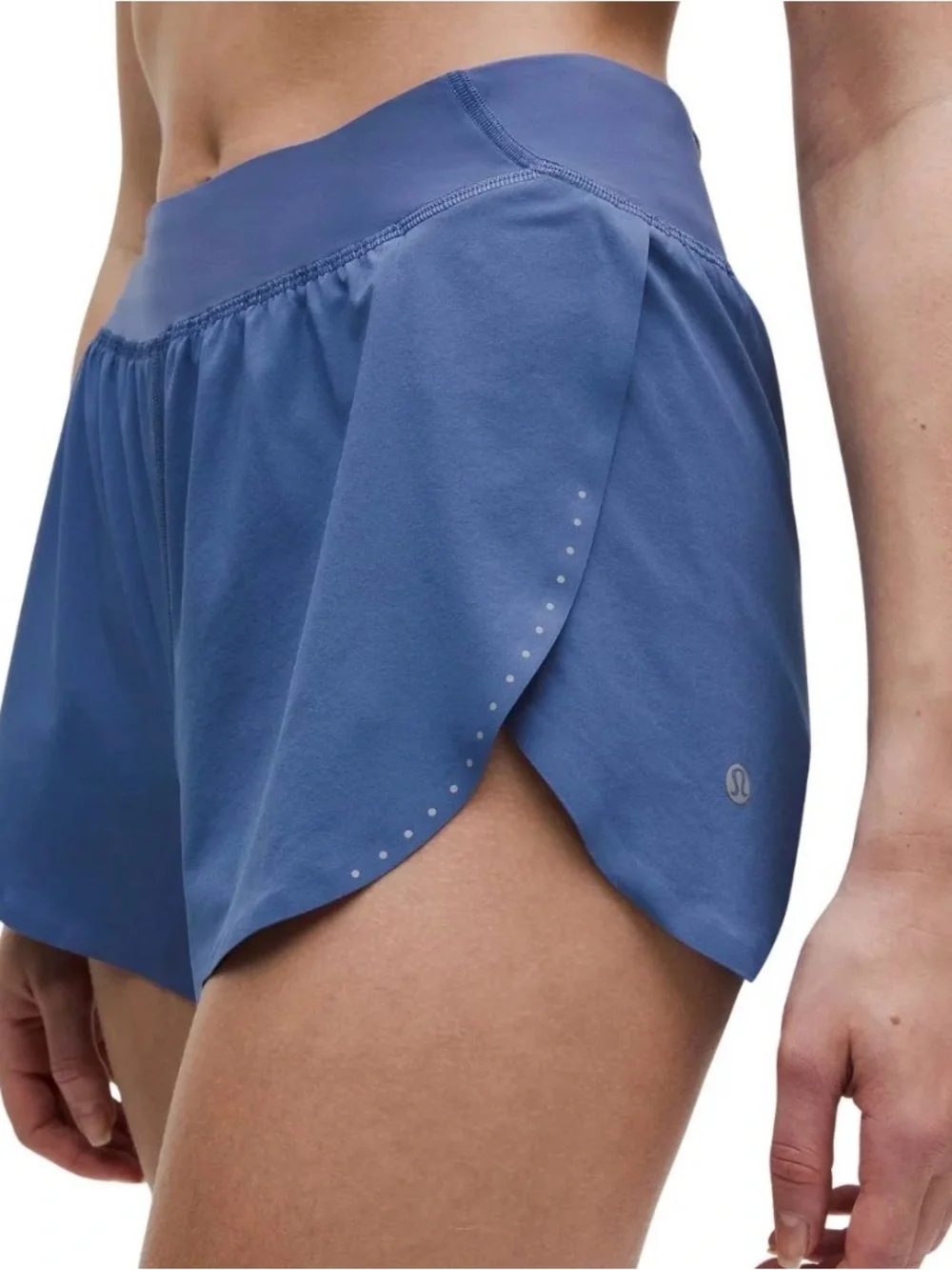 Fast and Free High-Rise Classic-Fit Split Short 3